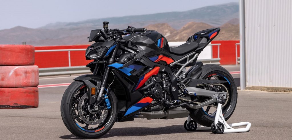 BMW Motorrad’ın Yeni Superbike ve Hyper Naked Modelleri