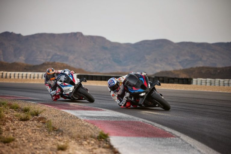 BMW Motorrad Yeni Superbike ve Hyper Naked Modellerini Tanıttı