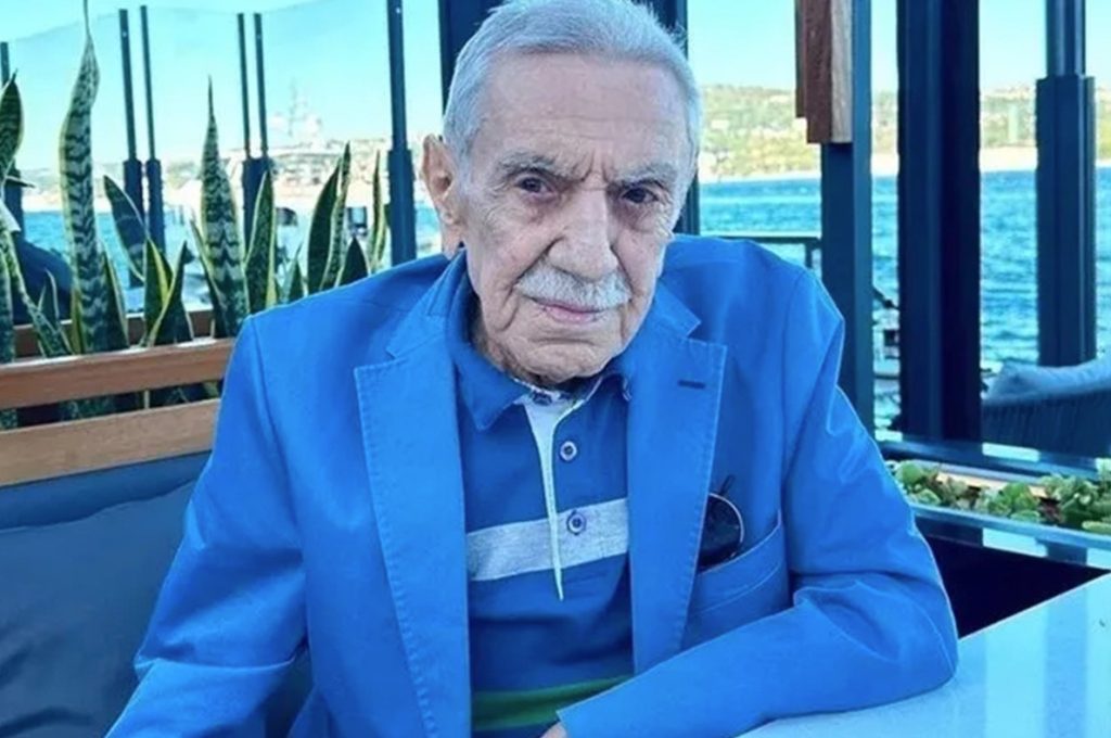 Aydemir Akbaş