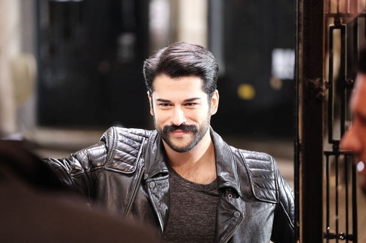 Burak Özçivit