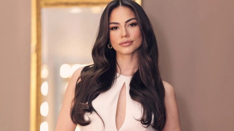 Demet Özdemir Kimdir? Hayatı ve Biyografisi