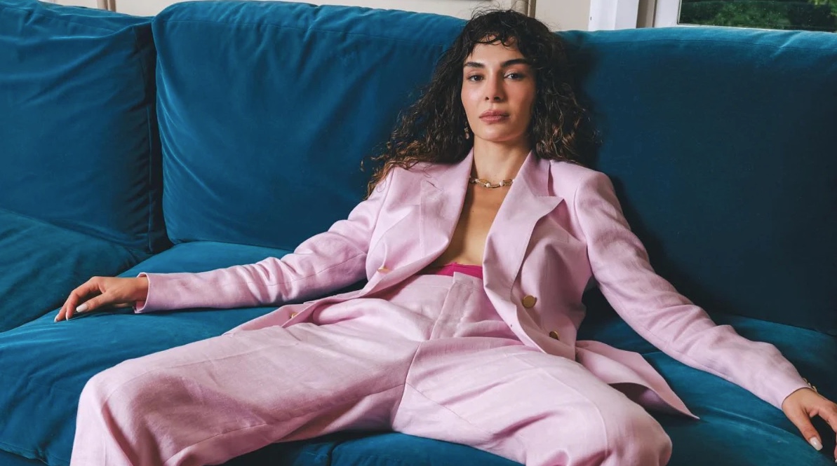 Ebru Şahin Kimdir? Gizli Bahçe’nin Nazlı’sı Ebru Şahin Hakkında Her Şey