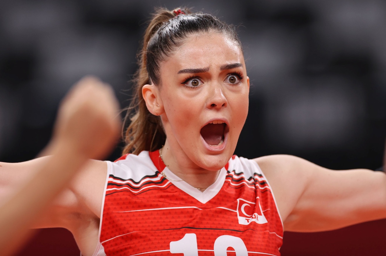 Zehra Güneş Kimdir? Kariyeri, Hayatı ve Başarıları