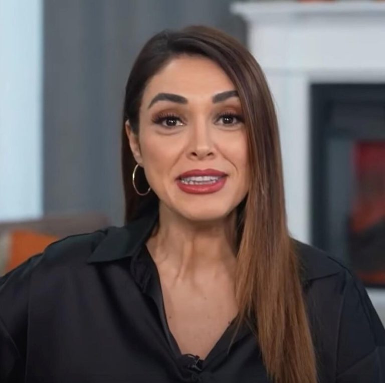 Zuhal Topal Kimdir? Hayatı ve Başarıları