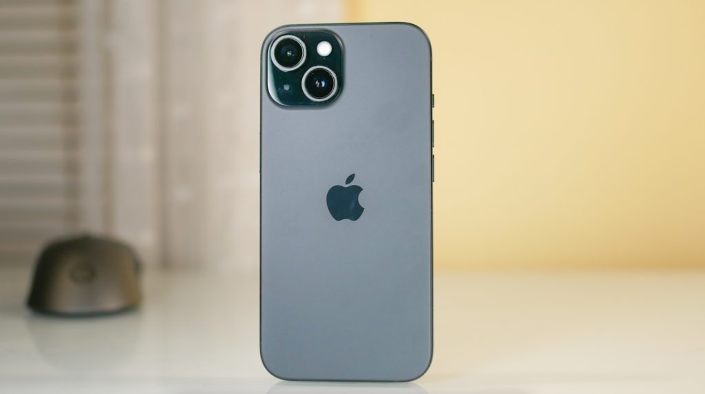 iPhone 15 