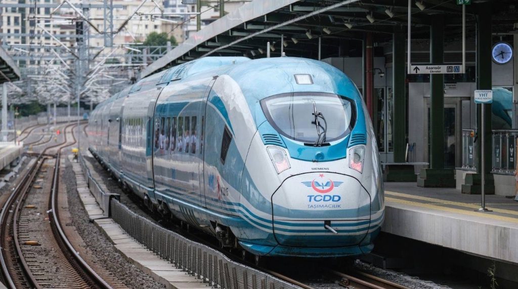TCDD Bilet Fiyatları Zamlandı: 2024 YHT Fiyatları Ne Kadar Oldu?